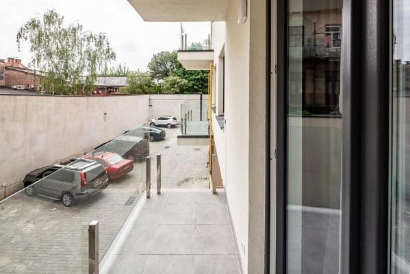 Апартаменти З Парковкою Liov Exterior foto